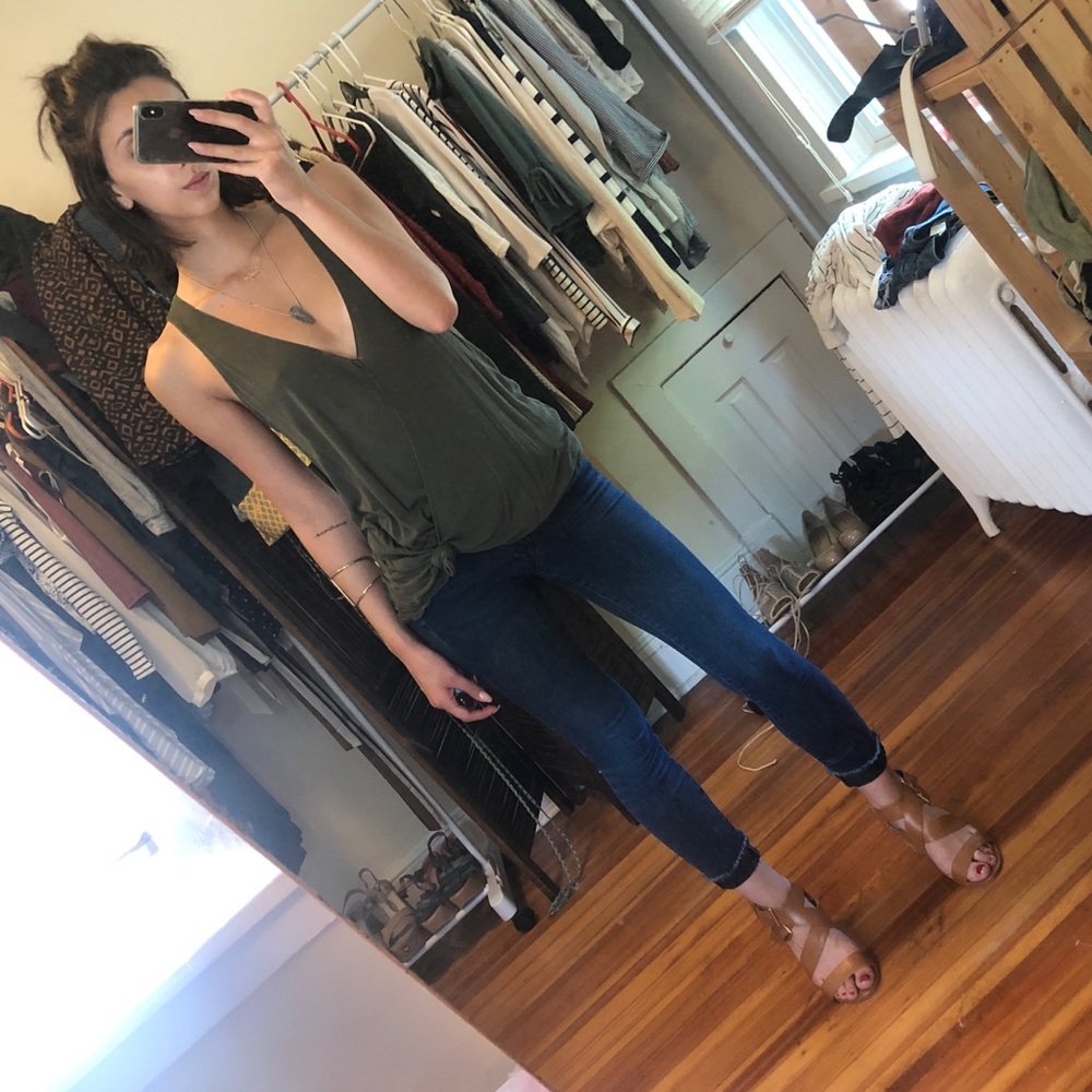 UO green v neck tank